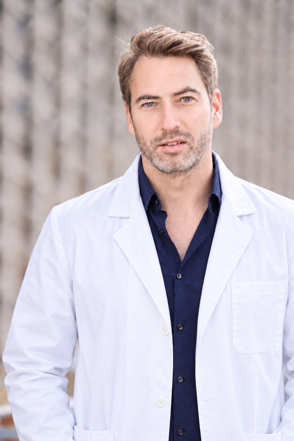 Dr. Dr. Daniel Tröltzsch, founder of ODONTOX